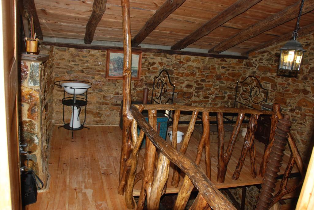 Parque Tematico Vale De Mouro Villa Buitenkant foto