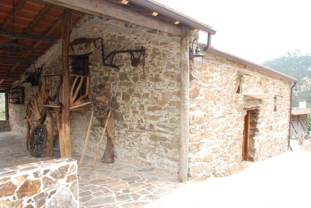 Parque Tematico Vale De Mouro Villa Buitenkant foto